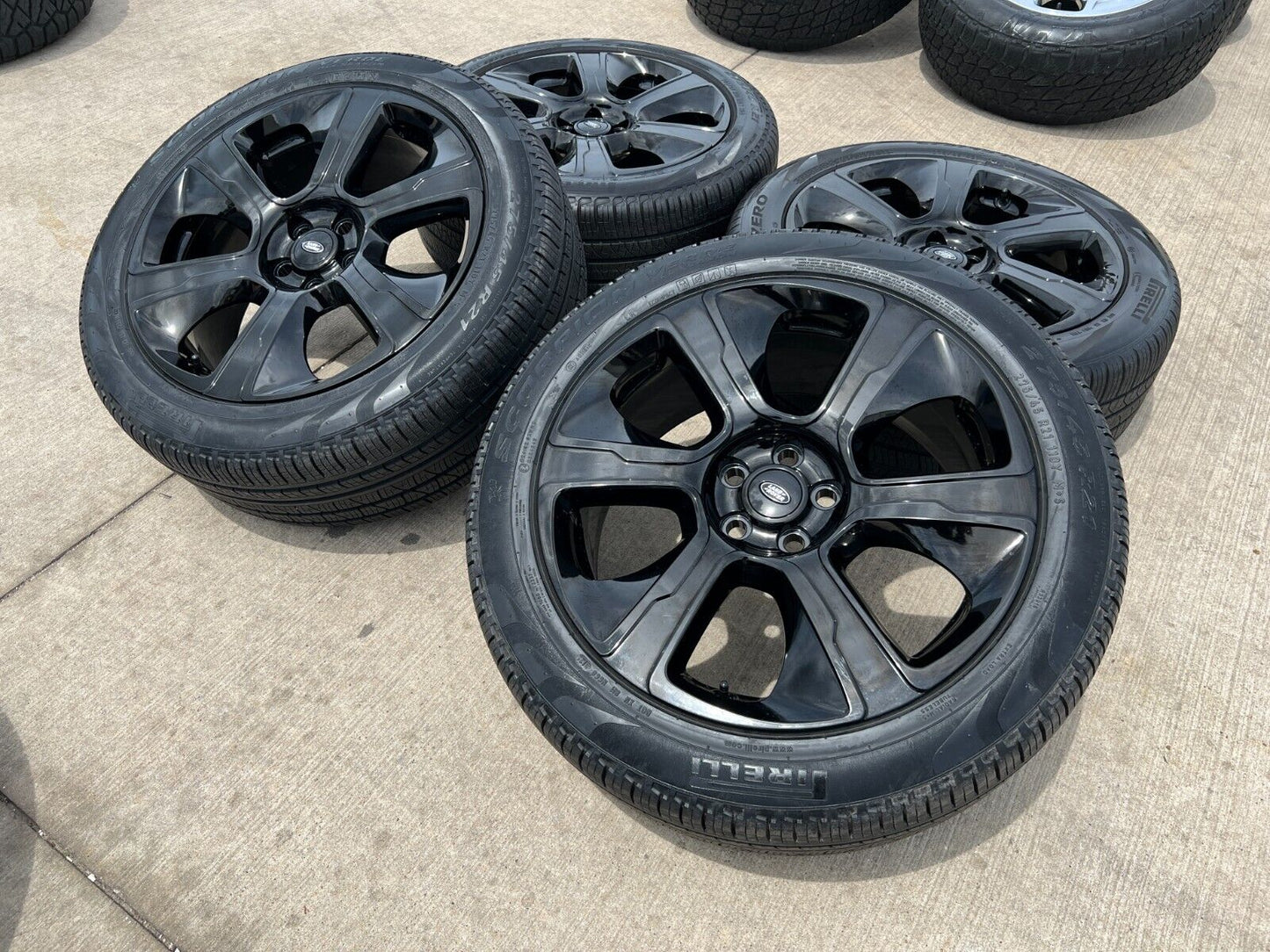 21" Land Rover Autobiography OEM Range 72320 wheels rims NEW