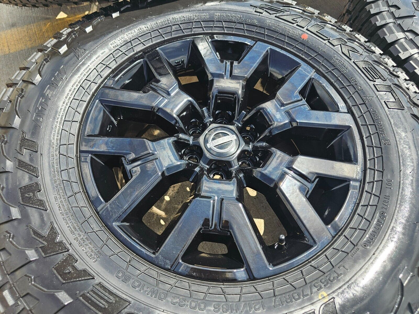 17" Nissan Frontier OEM Desert Runner 62832 wheels rims tires 2023 2024 2025 NEW