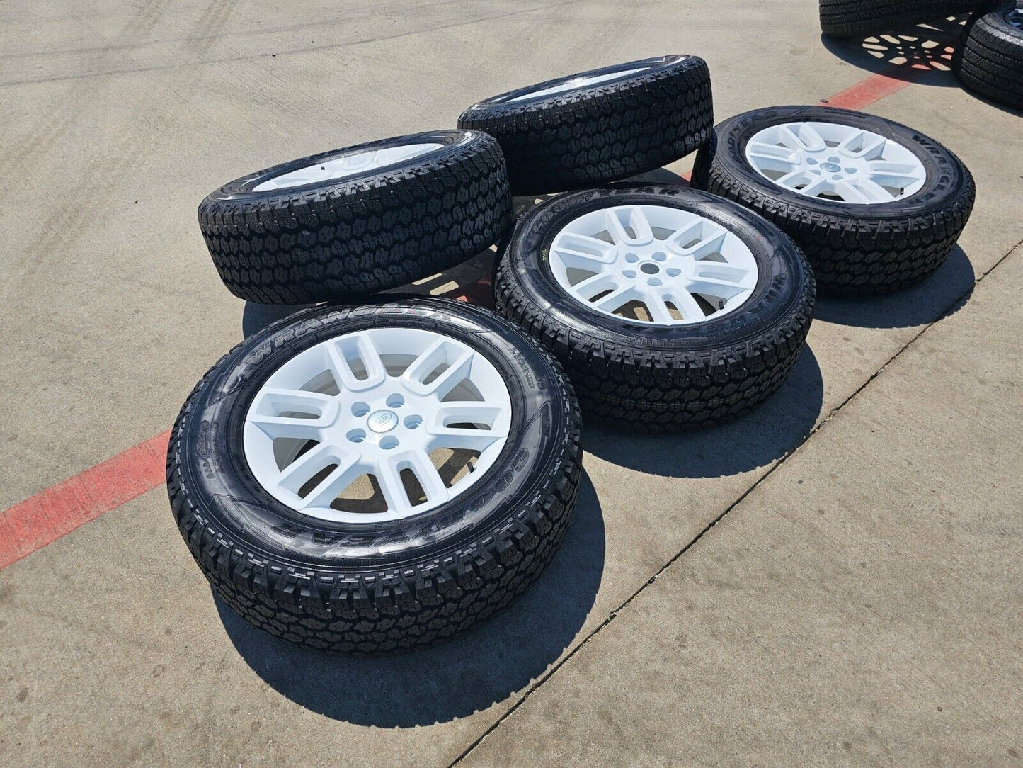 19" Land Rover DEFENDER Range Rover OEM wheels rims WHITE 72350 2023 2024 NEW