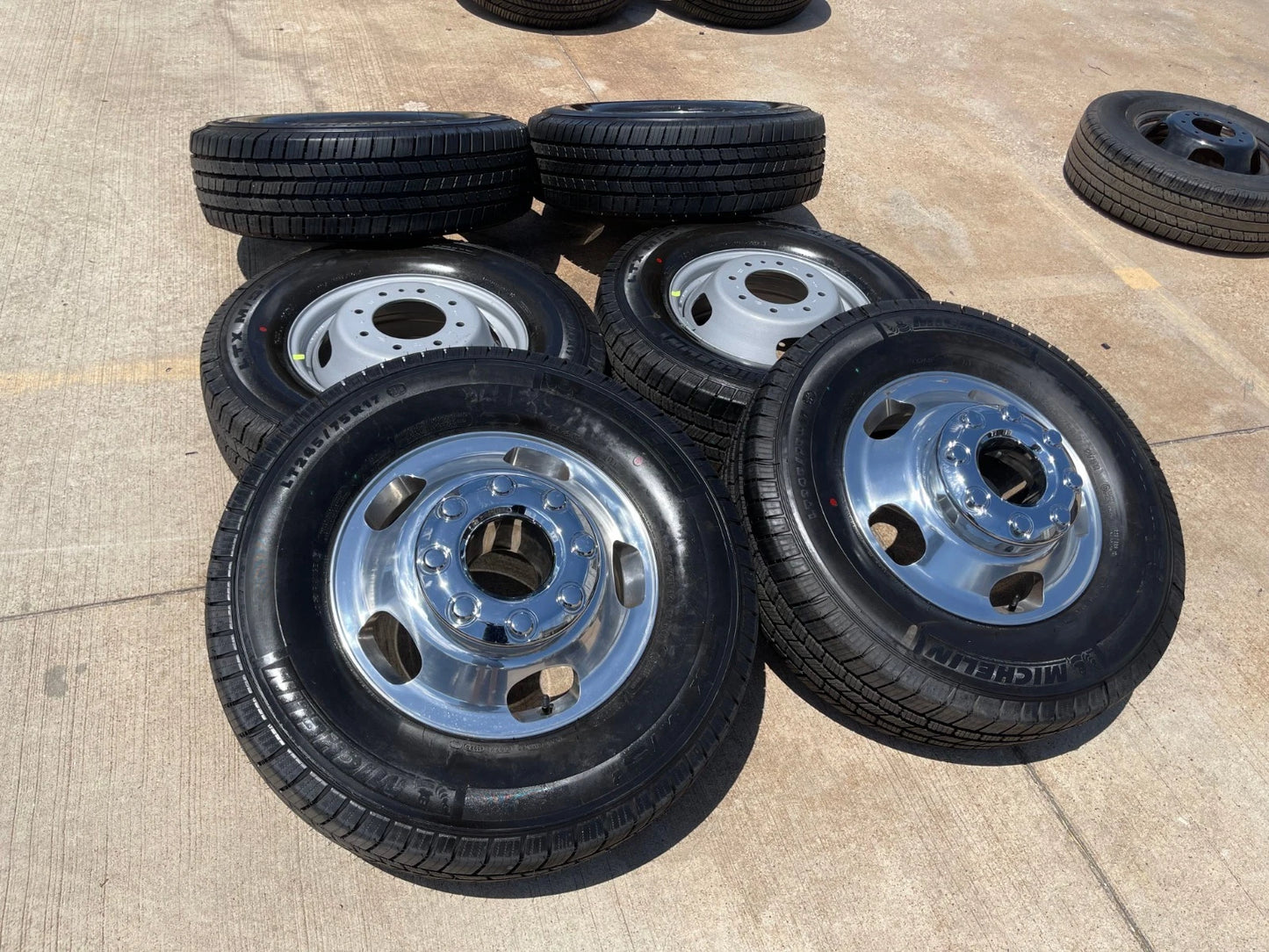 17" Ford F-350 Dually OEM 14077 14078 rims wheels Michelin M/S2 NEW