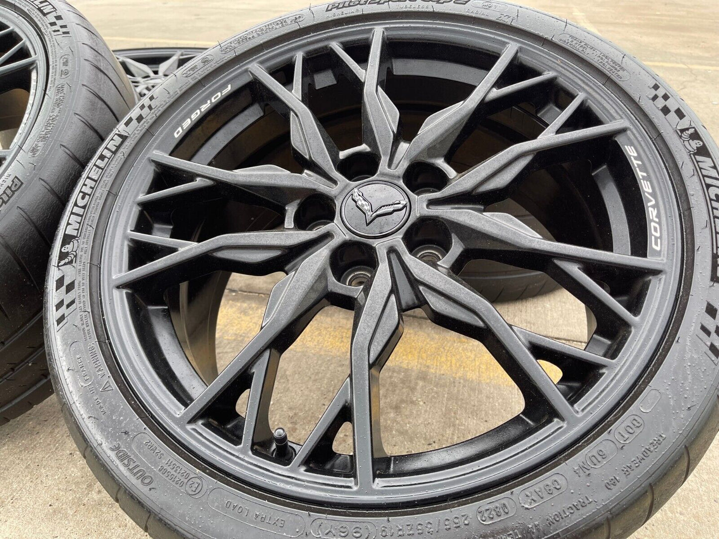 19" + 20" Chevy Corvette Z06 C8 OEM wheels rims 8057 8058 FORGED