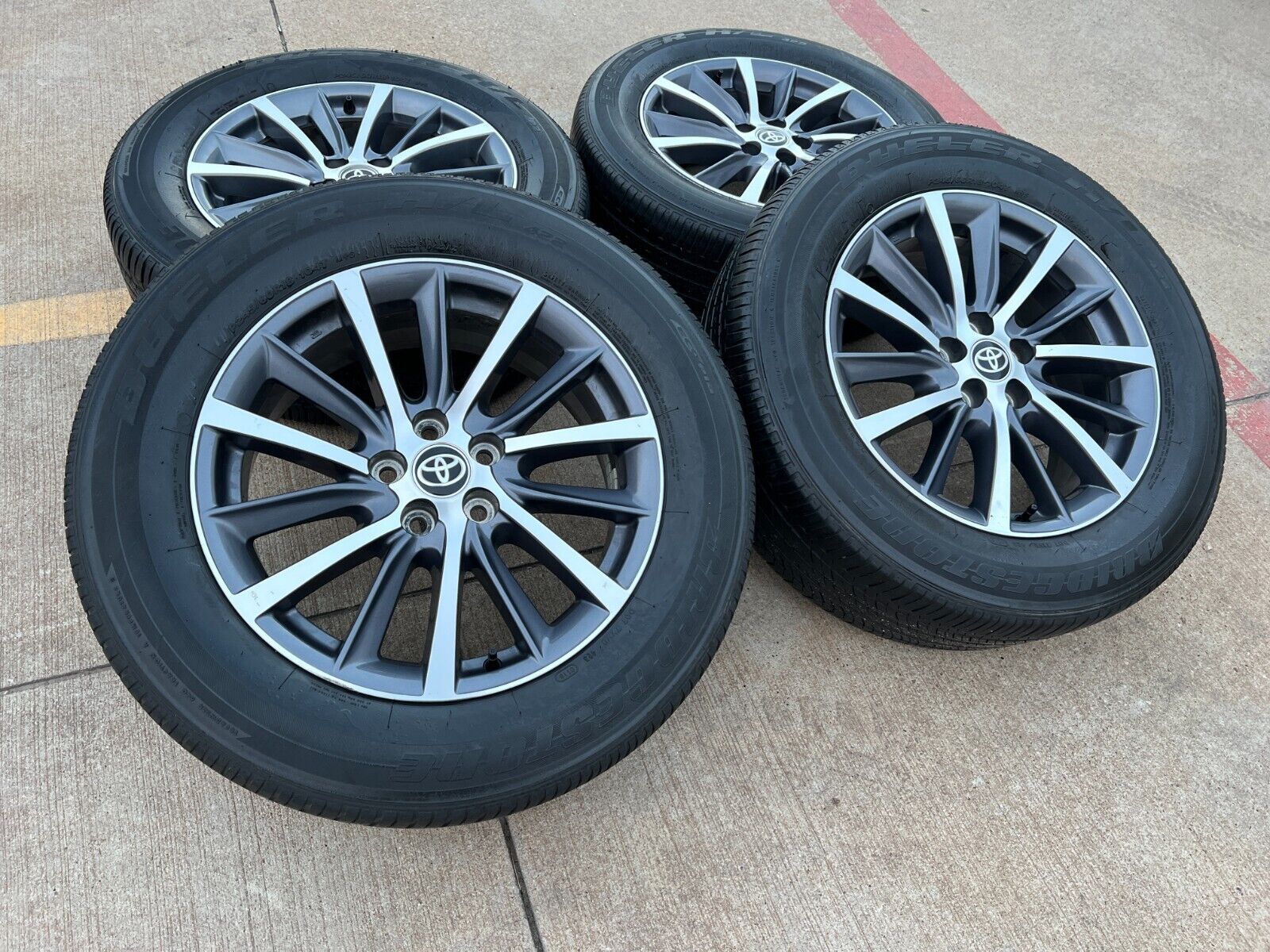 18" Toyota Highlander OEM wheels rims 75214 RX350 2017 2018 2019 2020 ...