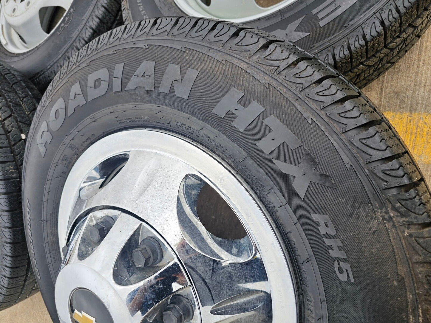 17" Chevy Silverado GMC Sierra 3500 Dually simulator rims wheels OEM 8094 NEW
