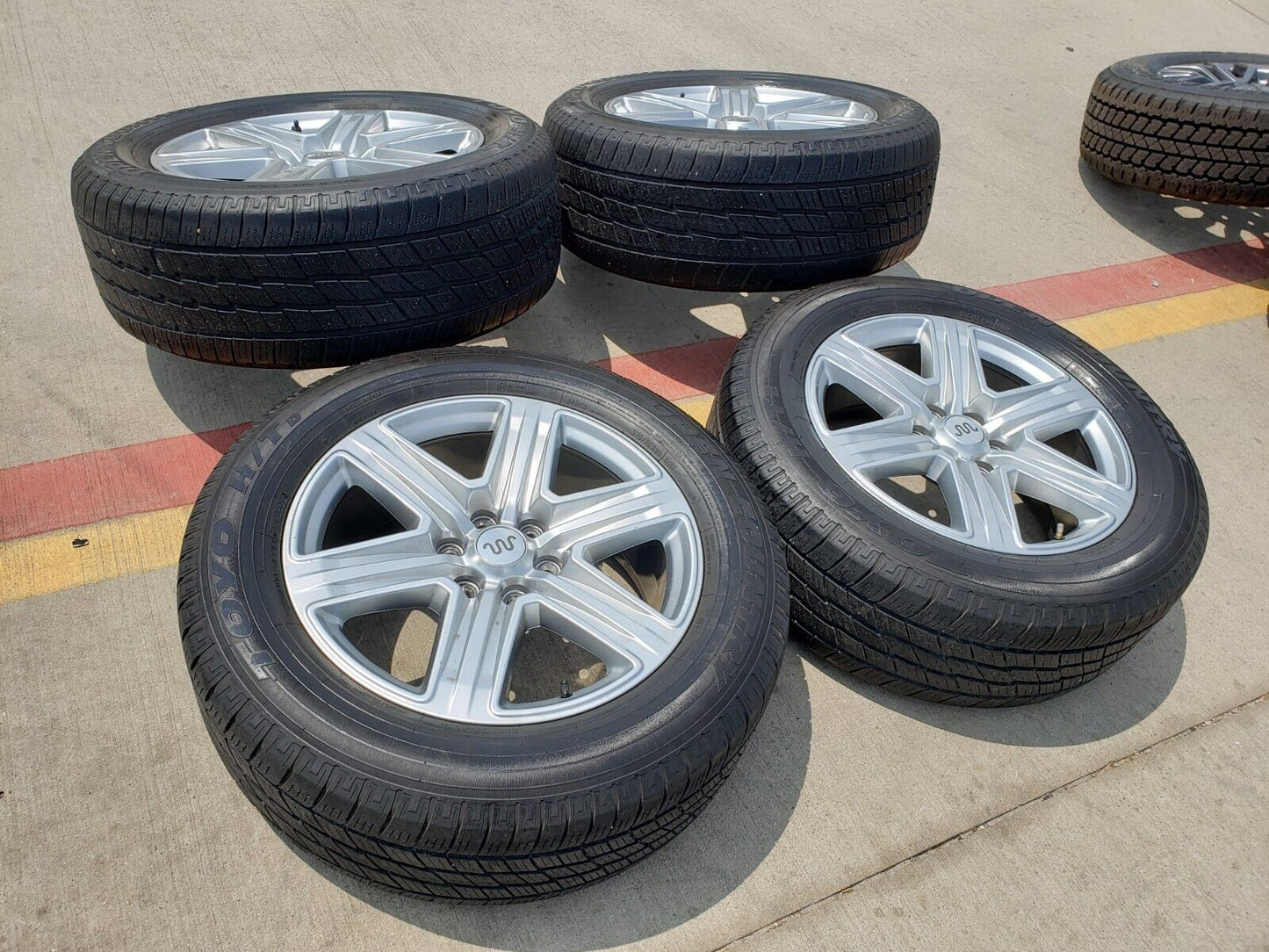 20" Ford Expedition F-150 OEM KING RANCH 10143 rims wheels tires