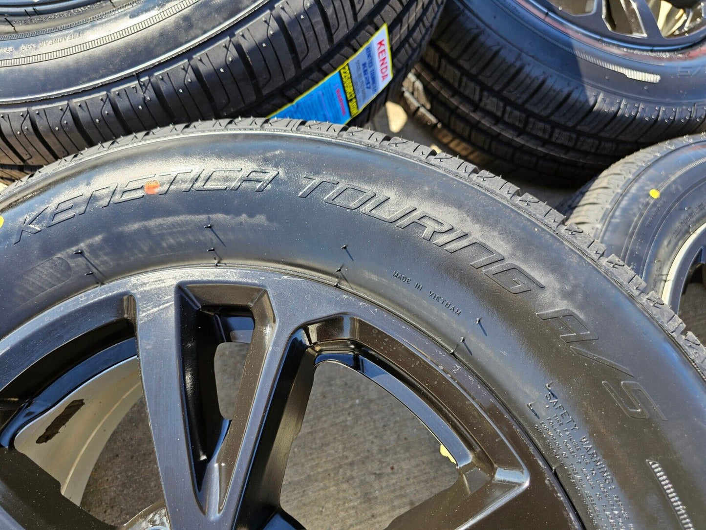 17" Chevy Equinox OEM wheels rims 5756 Terrain 2014 2015 2016 2017 NEW tires