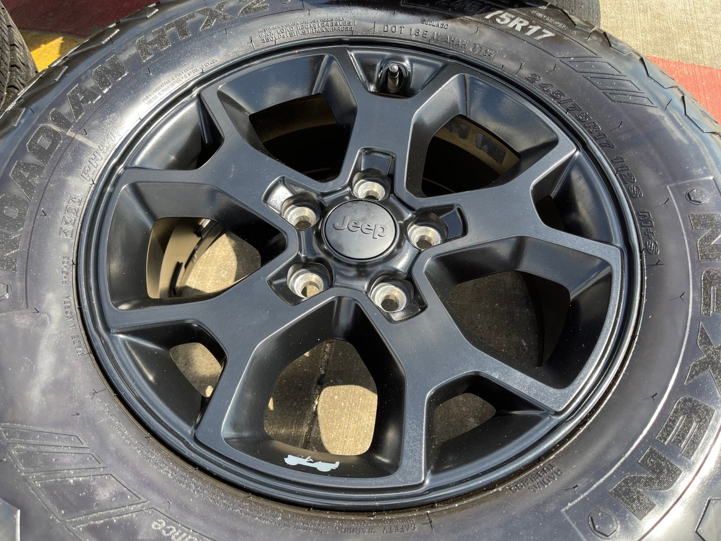 (4) 17" Jeep Wrangler Rubicon OEM 9218 wheels rims black Gladiator NEXEN NEW