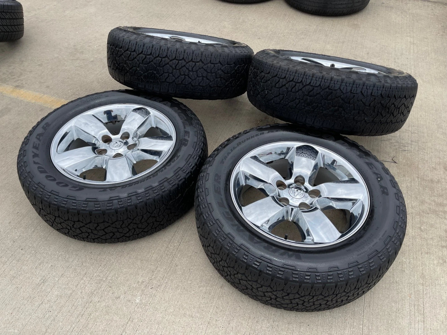 (4) 20" Dodge Ram 1500 OEM wheels rims chrome tires 2495