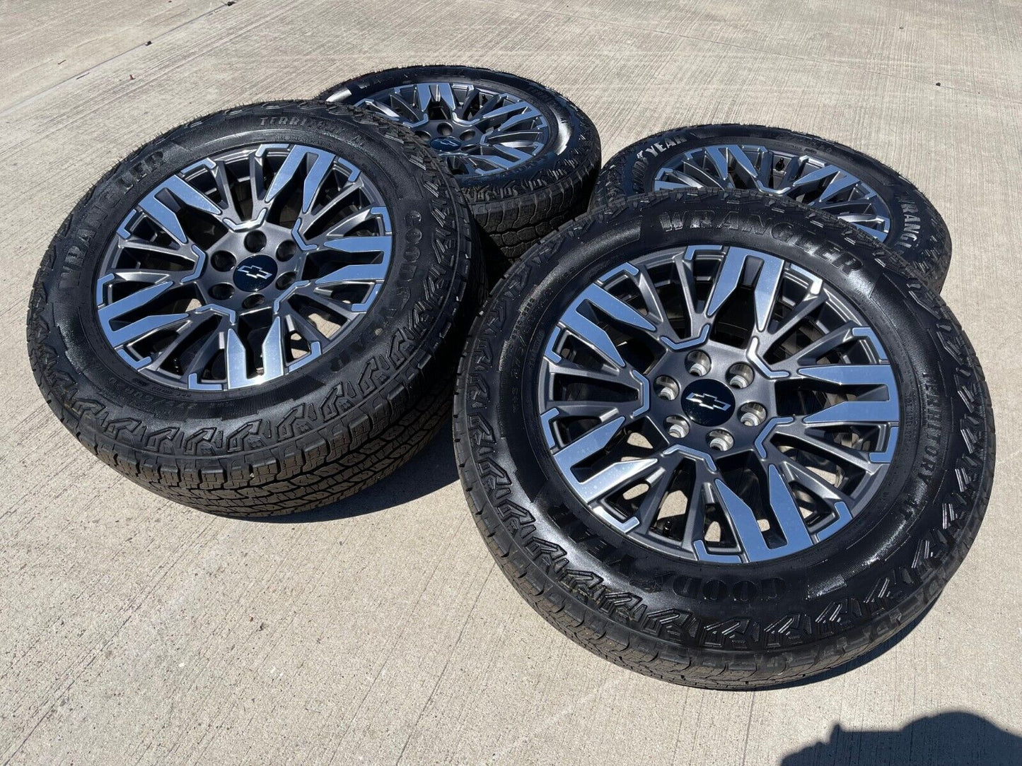 20" Chevy Silverado Z71 Colorado GMC Sierra Canyon OEM wheels rims 2025 2026 NEW
