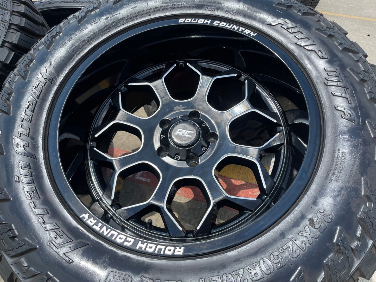 20x10 20" Rough Country 96 Series Jeep Wrangler Gladiator 5x127 5x5 wheels rims