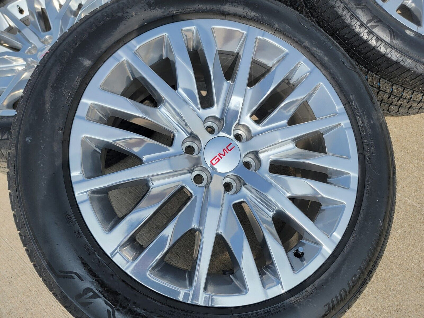 22" GMC Sierra Yukon DENALI Silverado OEM 5921 wheels rims 2021 2022 2023 2024