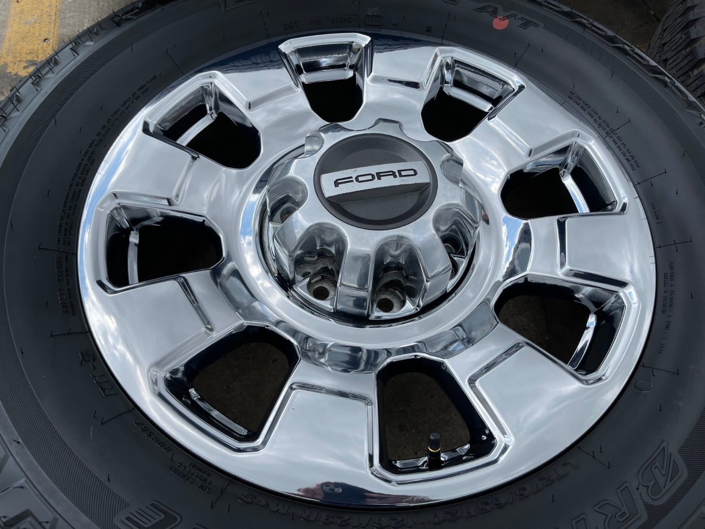 20" Ford F-250 F-350 OEM Lariat 10295 25085 10552 wheels rims 2025 2026 NEW
