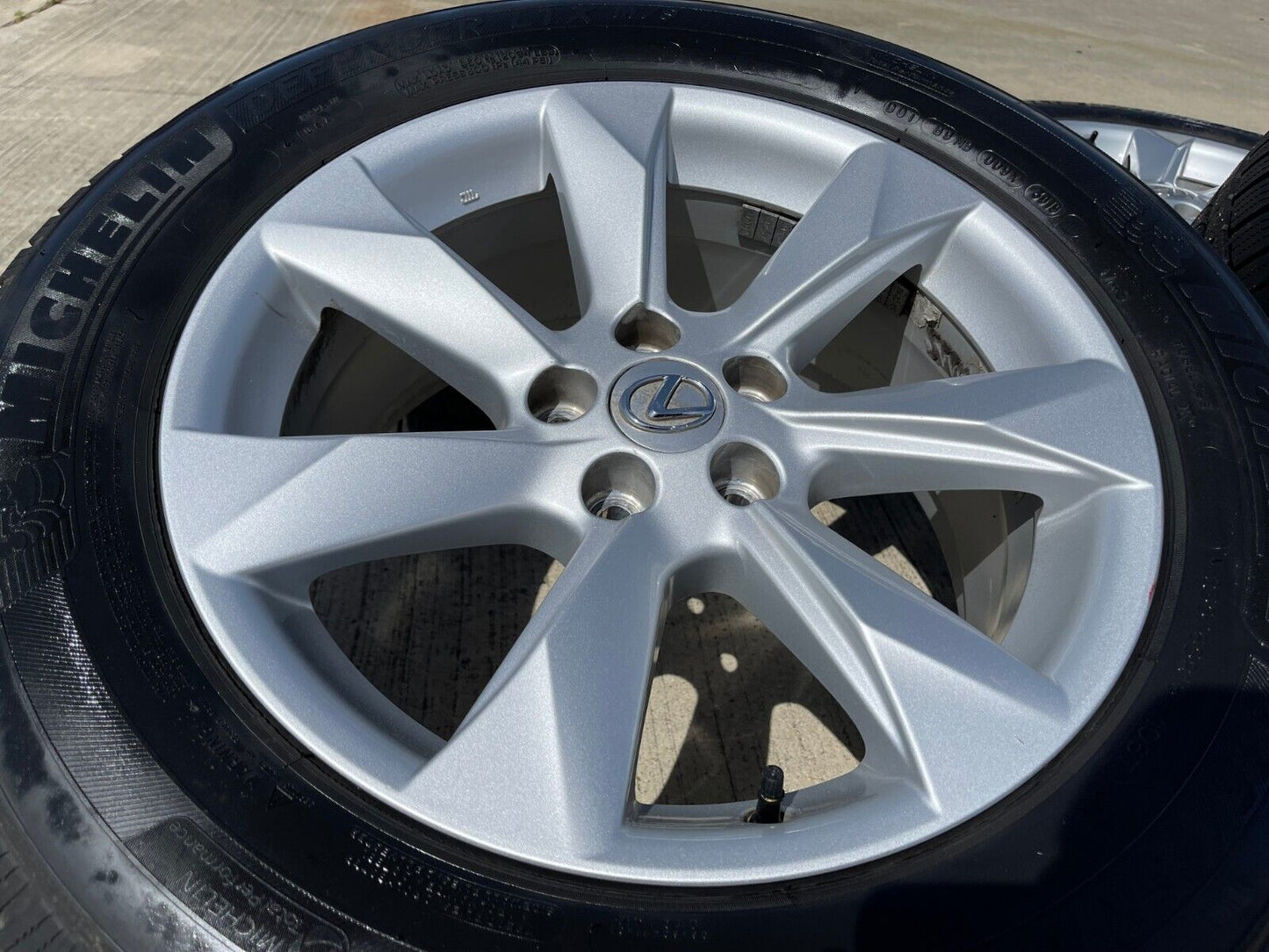 18" Lexus RX350 OEM wheels rims 74336 tires Toyota Highlander MICHELIN
