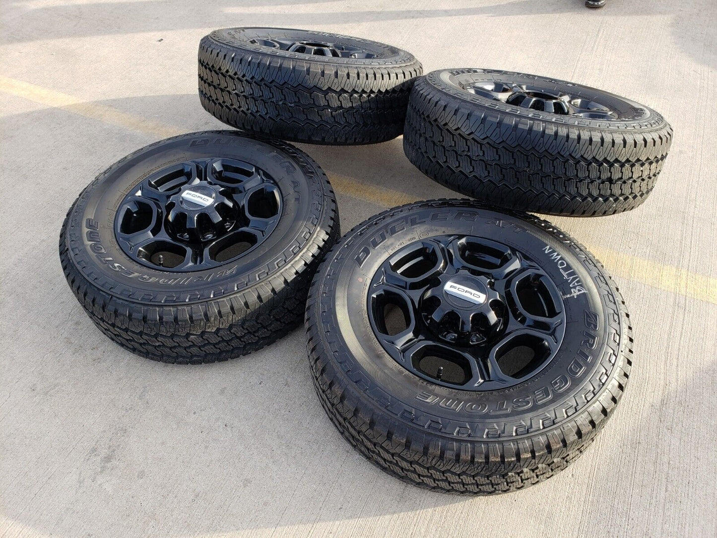 18" Ford F-250 F-350 Lariat FX-4 OEM 10479 black wheels 2023 2024 2025 NEW