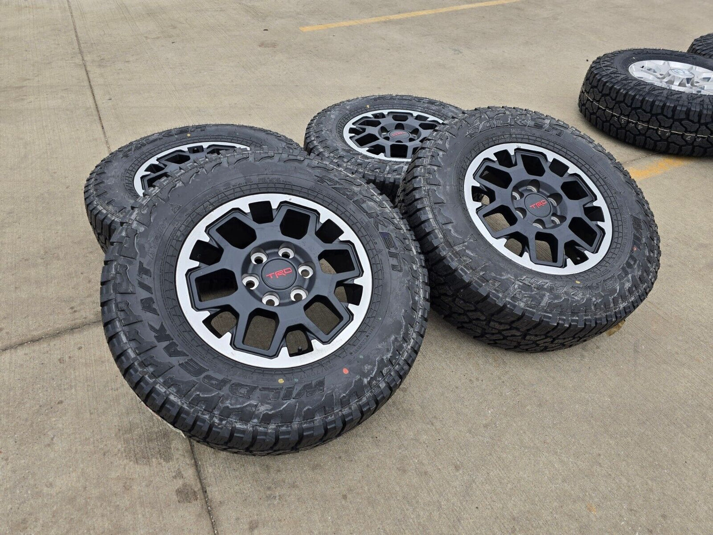 17" Toyota Tacoma 4Runner TRD OEM 42611 95893 10638 wheels rims 2025 A/T3 NEW