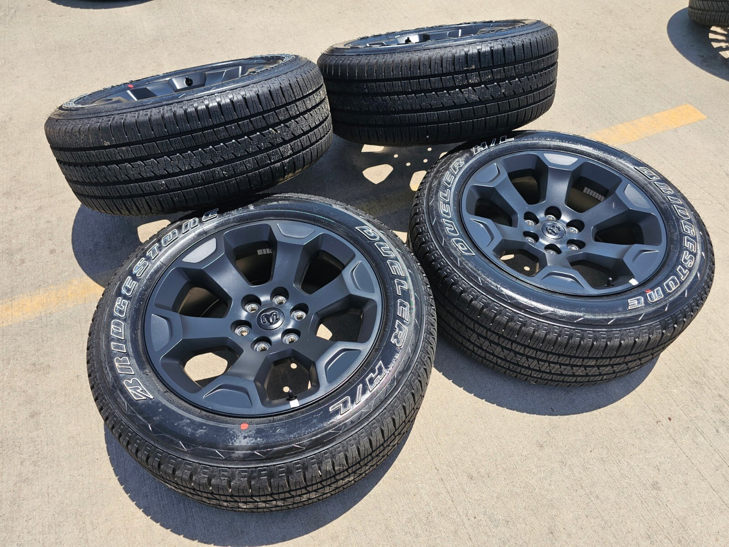 20" Dodge Ram 1500 OEM Laramie Black 2680 wheels rims tires 2024 2025 2026 NEW