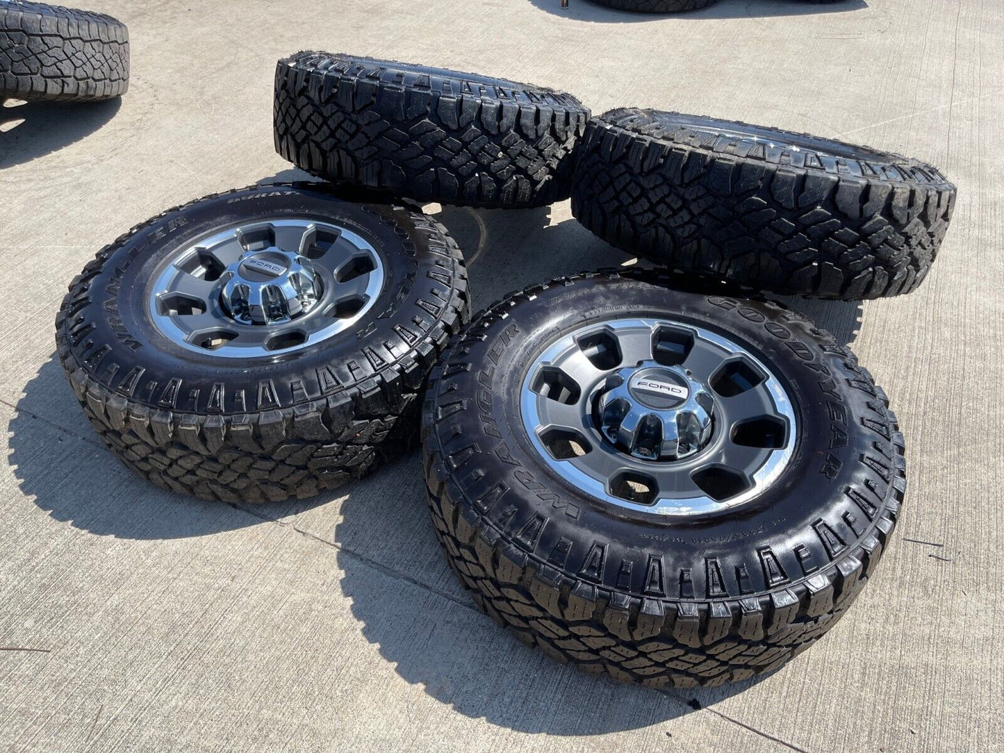 18" Ford F-250 F-350 OEM TREMOR 10482 rims wheels DURATRAC