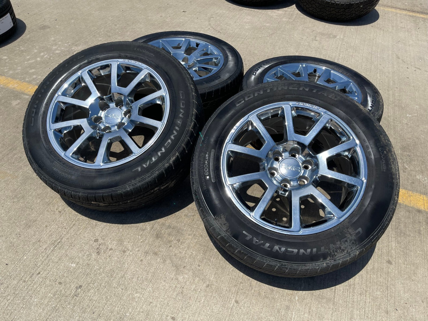20" GMC Sierra Yukon DENALI OEM CHROME wheels rims 5644 tires