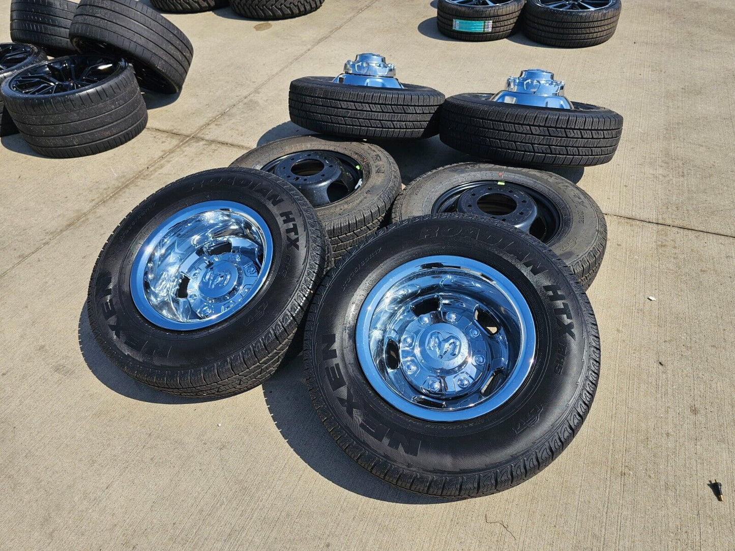 17" Dodge Ram 3500 Dually Laramie 8x200 wheels rims 2703 2704 OEM 2024 2025 NEW