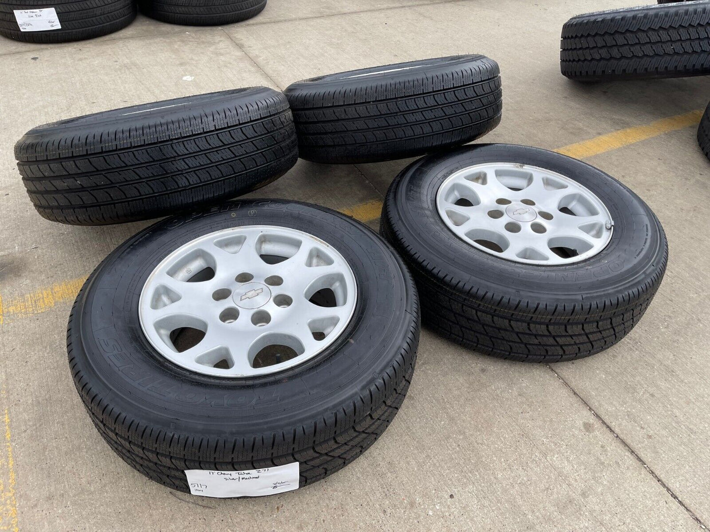17" Chevy Silverado 1500 Tahoe Suburban Z71 OEM 5117 wheels rims tires