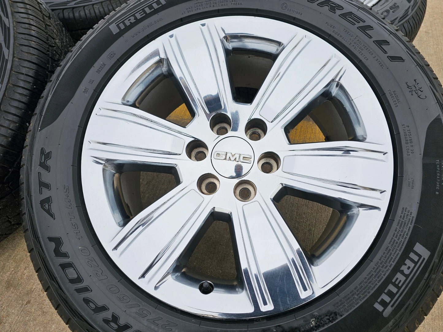 20" GMC Sierra Yukon DENALI OEM wheels rims 5752 chrome tires PIRELLI A/T NEW