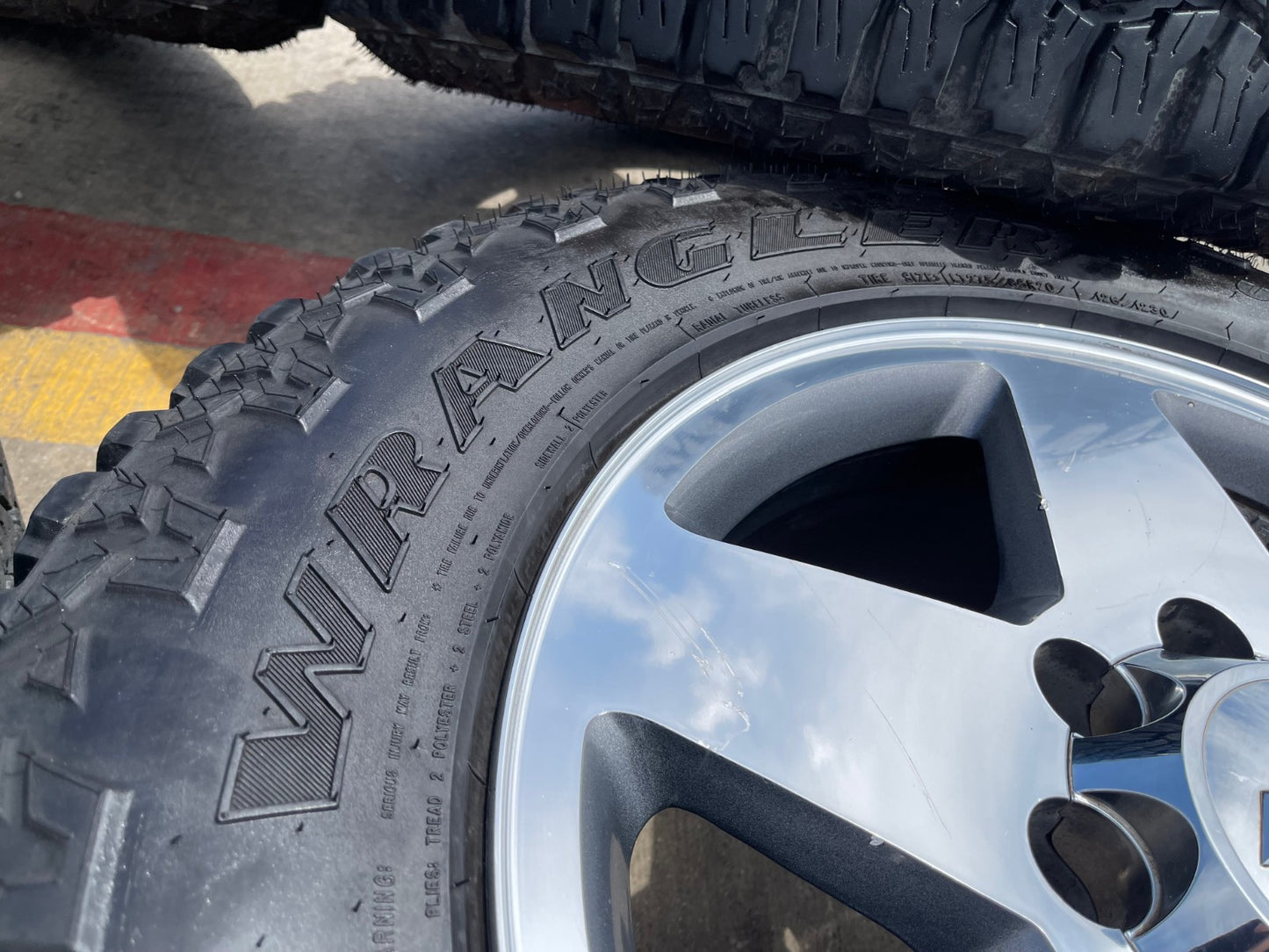 20" Chevy Silverado GMC Sierra 2500 3500 OEM 5503 rims wheels 8x180