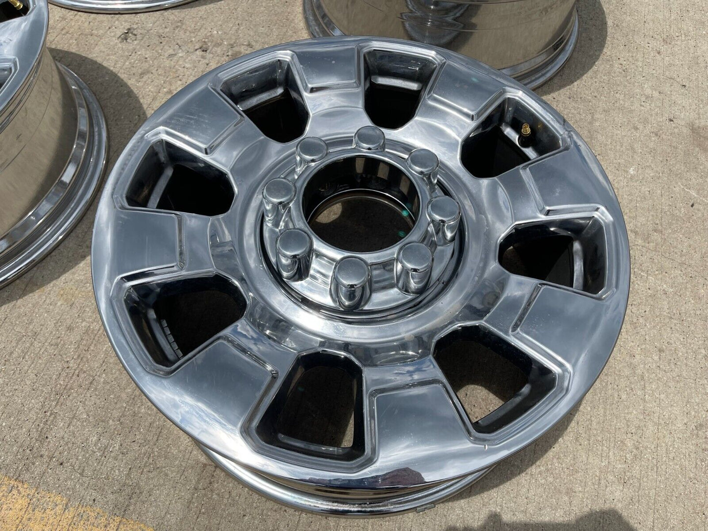 20" Ford F-250 F-350 OEM chrome Lariat 10295 25085 wheels rims 2023 2024 2025