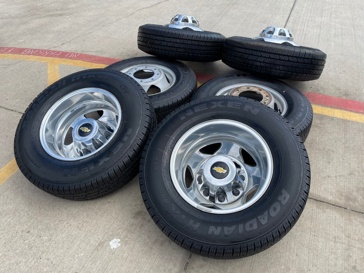 17" Chevy Silverado GMC Sierra 3500 Dually rims wheels OEM 5519 5520 8094