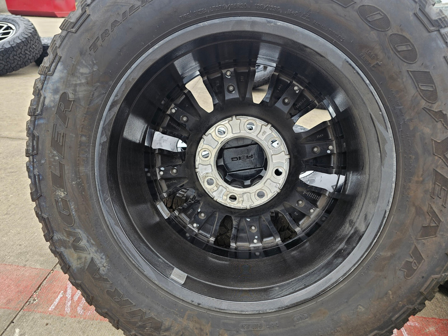20" GMC Sierra DENALI ULTIMATE 2500 3500 OEM wheels rims 5958 Chevy