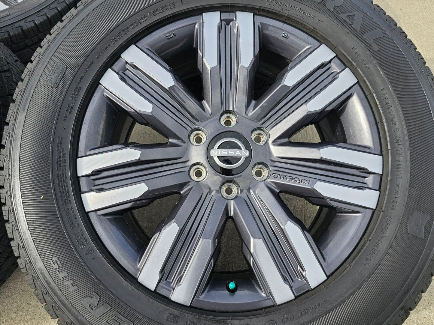 20" Nissan Titan XD Pro-4X OEM wheels rims tires 2019 2020 2021 2022 2023 2024