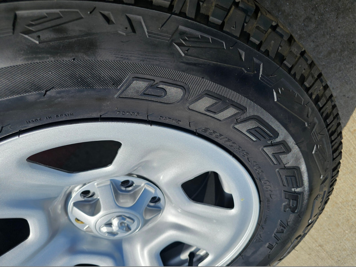 18" Dodge Ram 1500 OEM wheels rims tires BRIDGESTONE DUELER A/T NEW