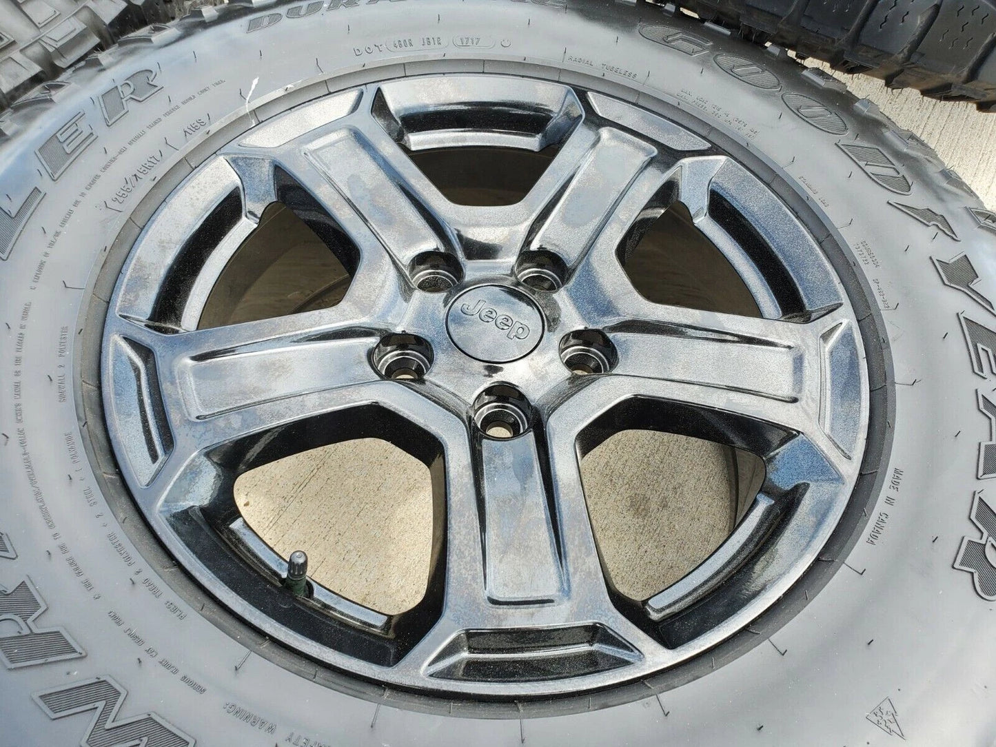 17" Jeep Gladiator Wrangler Rubicon OEM wheels rims 9216 DURATRAC