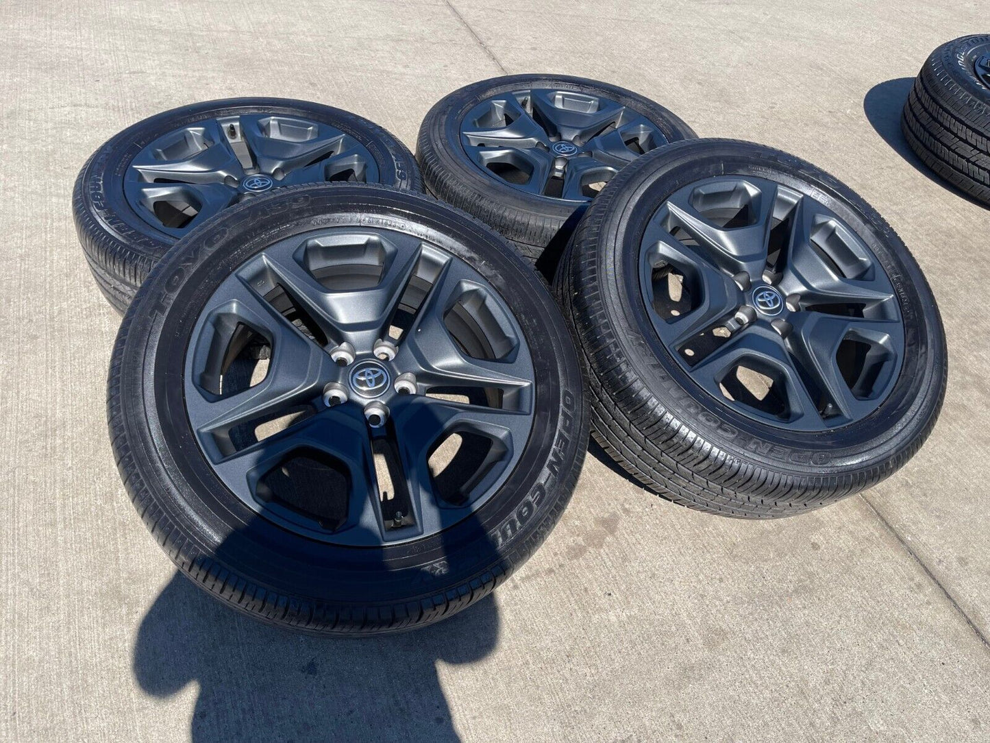 19" Toyota Rav4 Premium OEM wheels rims 75243 Highlander 2022 2023 2024 2025