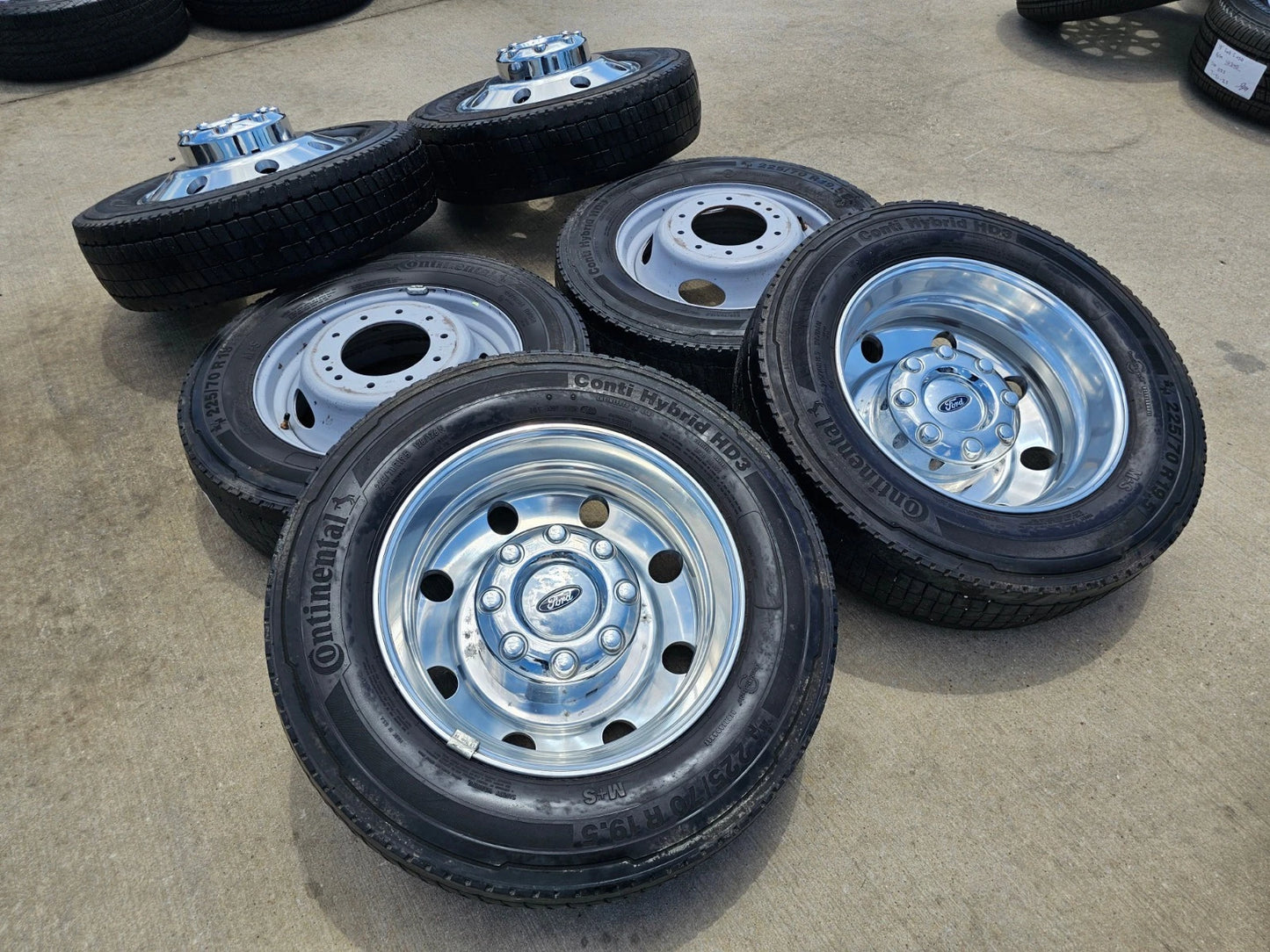 19.5" Ford F-450 Dually F-550 rims wheels RAM 4500 OEM 10x225 2023 2024 2025
