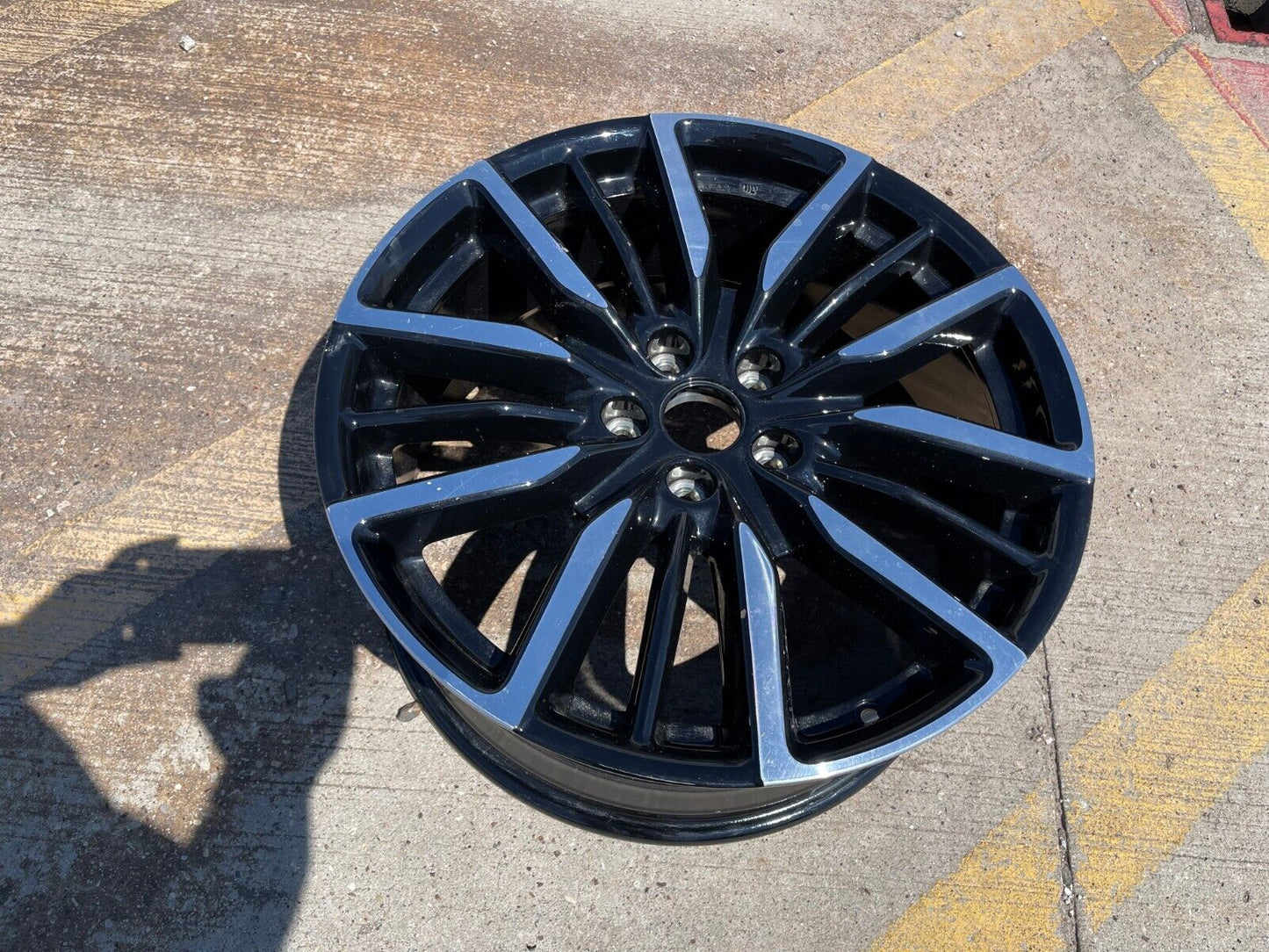 (1) 19" Honda Accord OEM Sport wheel rim 60308 Civic 2023 2024 2025