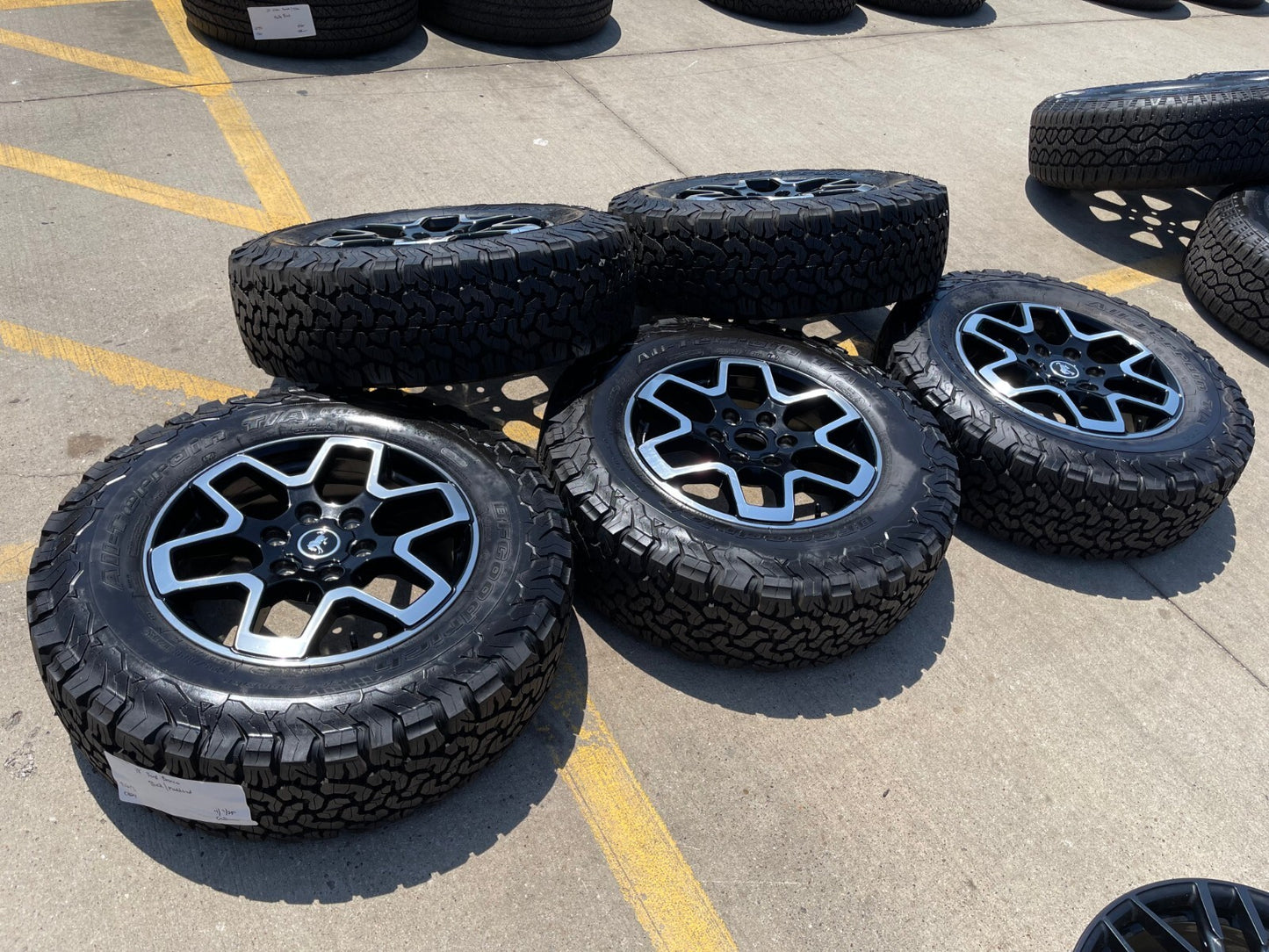 18" Ford Bronco wheels rims black 95213 Ranger tires 2024 2025 NEW BFG KO2 A/T
