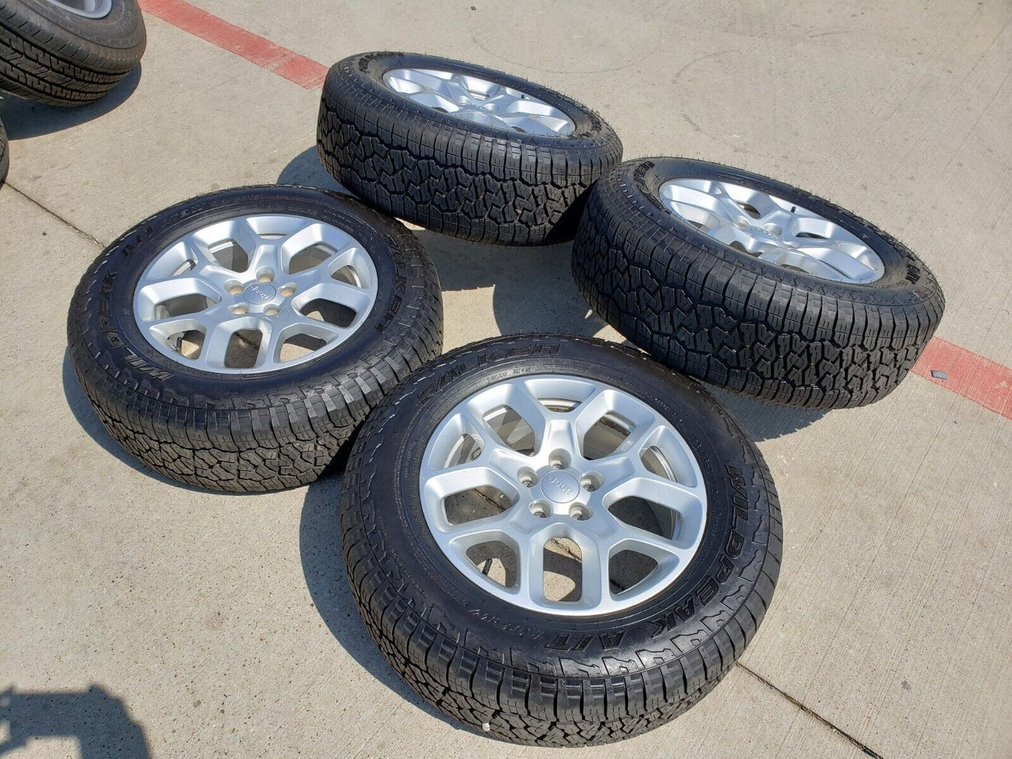 17" Jeep Cherokee wheels OEM 9148 rims Compass Renegade tires