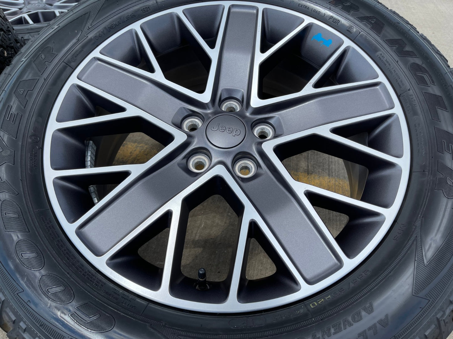 20" Jeep Gladiator Wrangler Rubicon 4XE OEM 9276 wheel rim