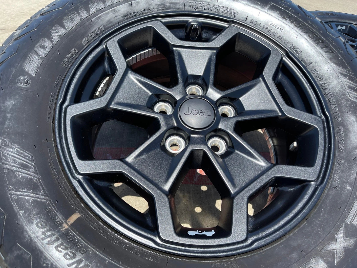 17" Jeep Wrangler SPORT OEM wheels rims tires 9237 black 2023 2024 2025 NEW