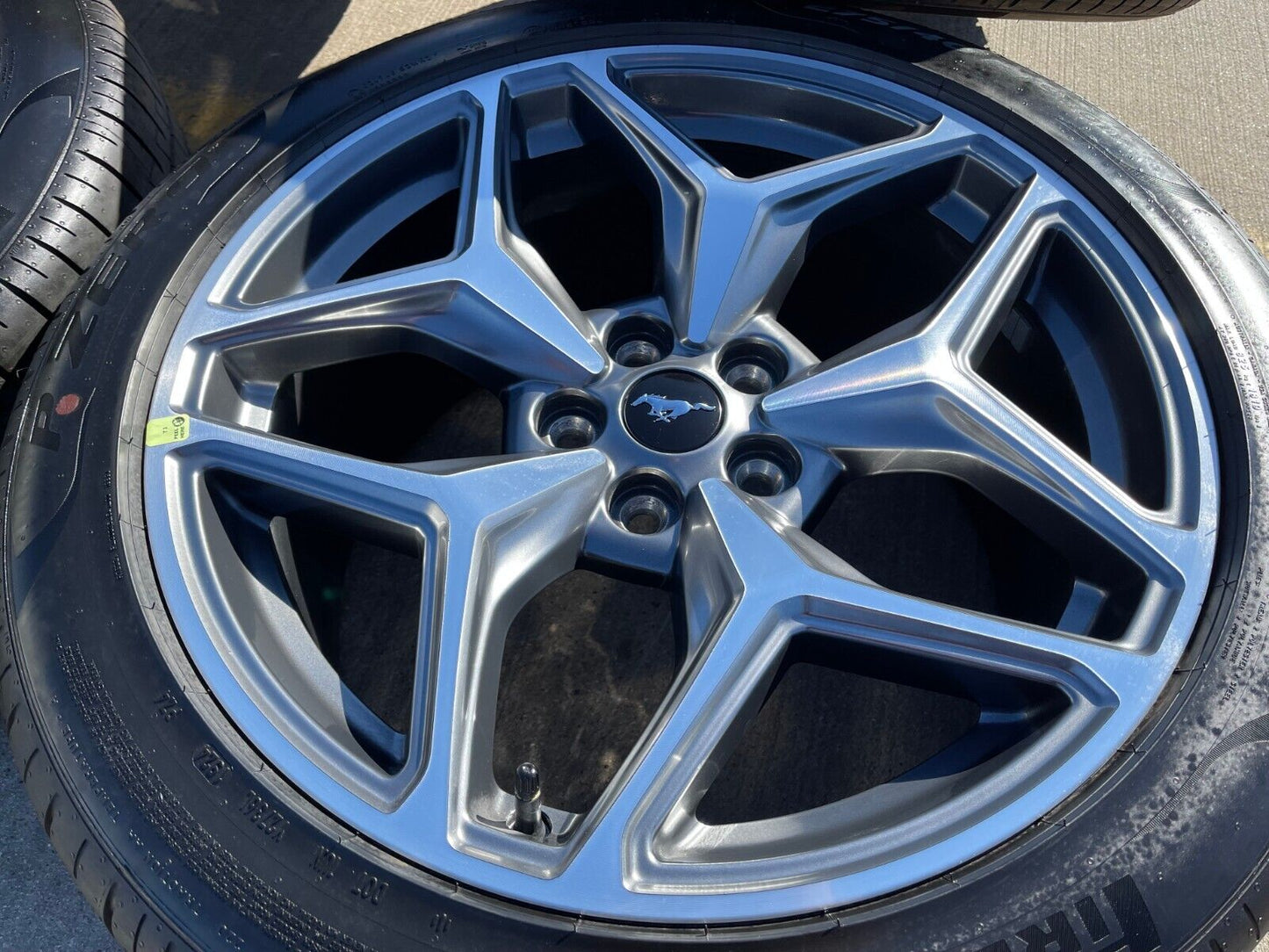 19" Ford Mustang GT Performance Track Pack OEM wheels rims 2024 2025 TPMS NEW