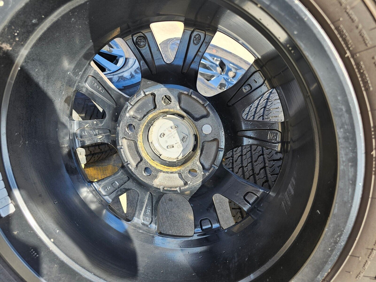 18" Toyota Land Cruiser OEM 75195 LX570 Sequoia Tundra wheels rims 5x150