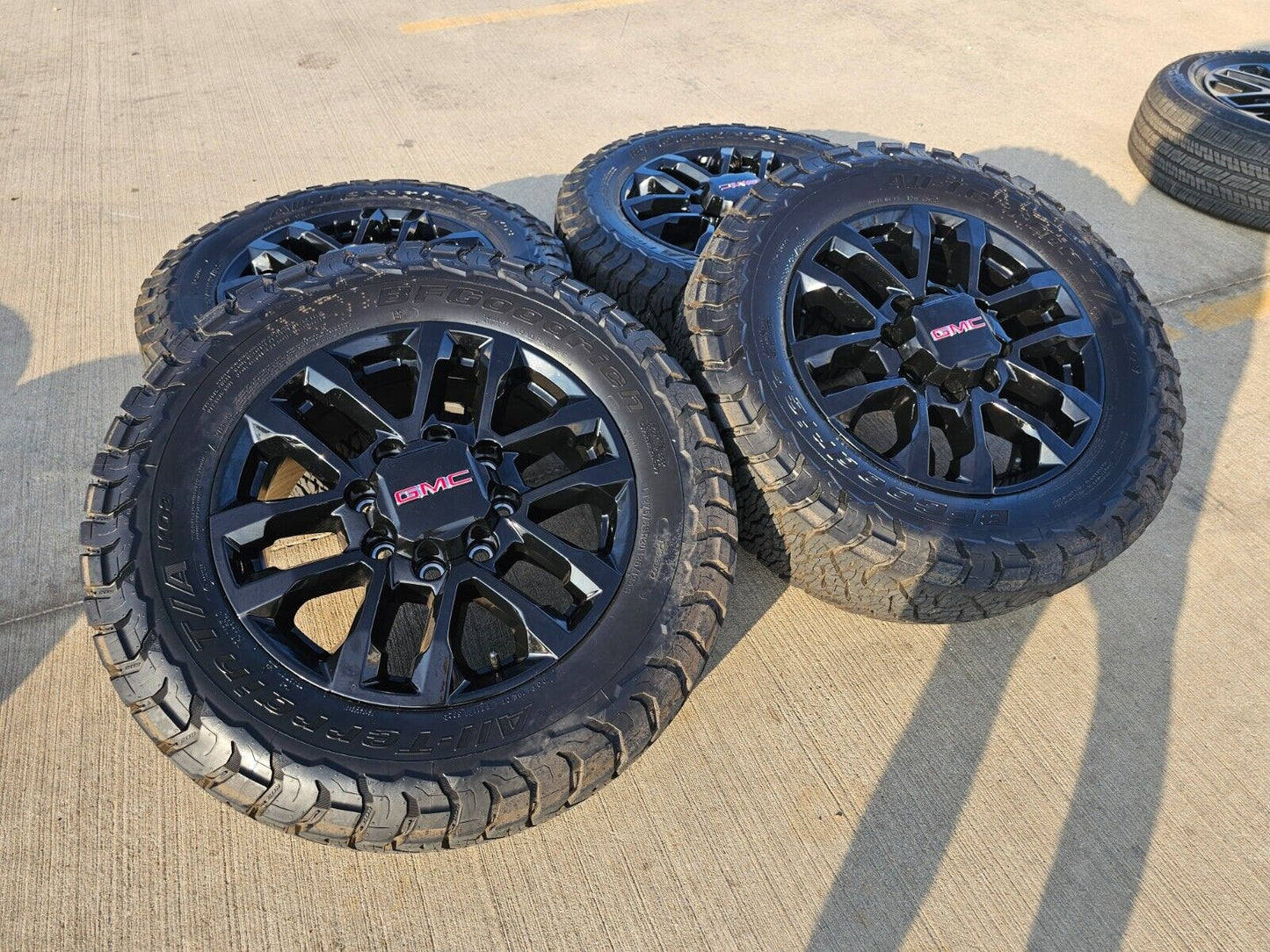 20" Chevy Silverado Trail Boss GMC AT4 2500 87847207 OEM wheels rims 2025 NEW
