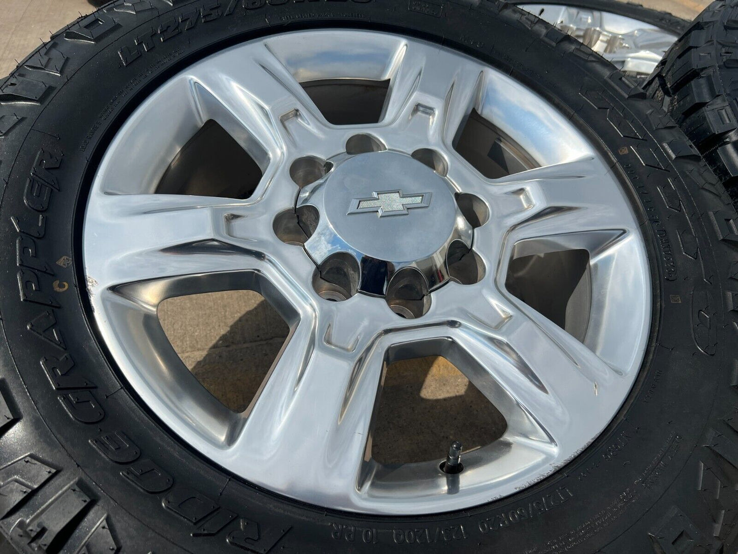 20" Chevy Silverado GMC 2500 OEM 5803 wheels rims NITTO RIDGE GRAPPLER 33" NEW