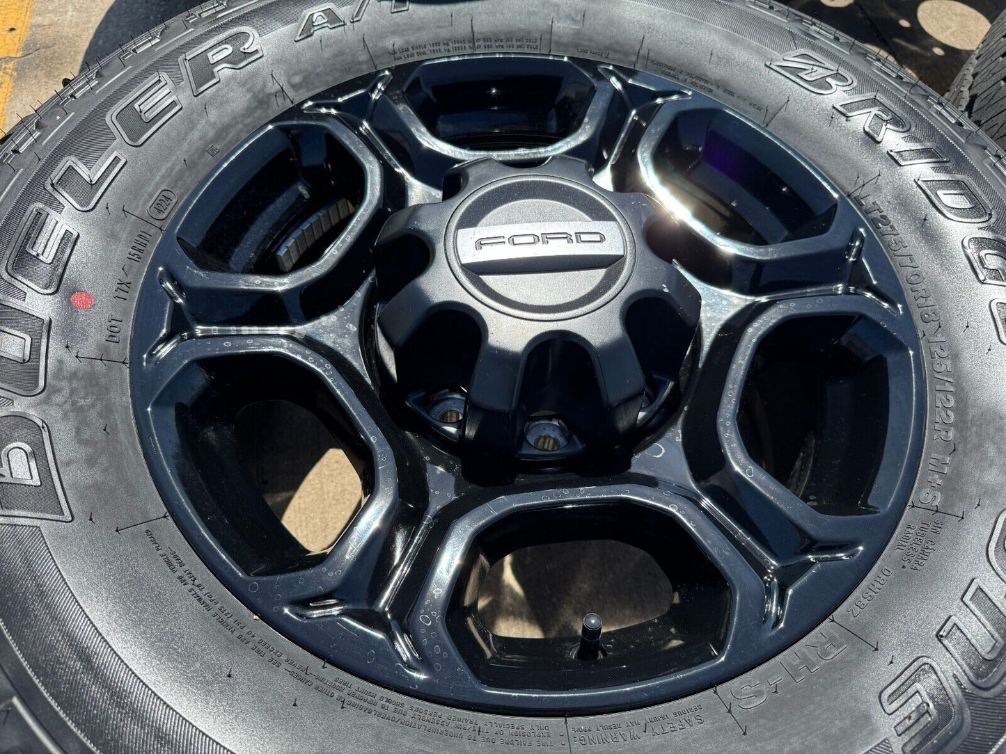 18" Ford F-250 F-350 Lariat FX-4 OEM 10479 black wheels tires 2023 2024 2025 NEW