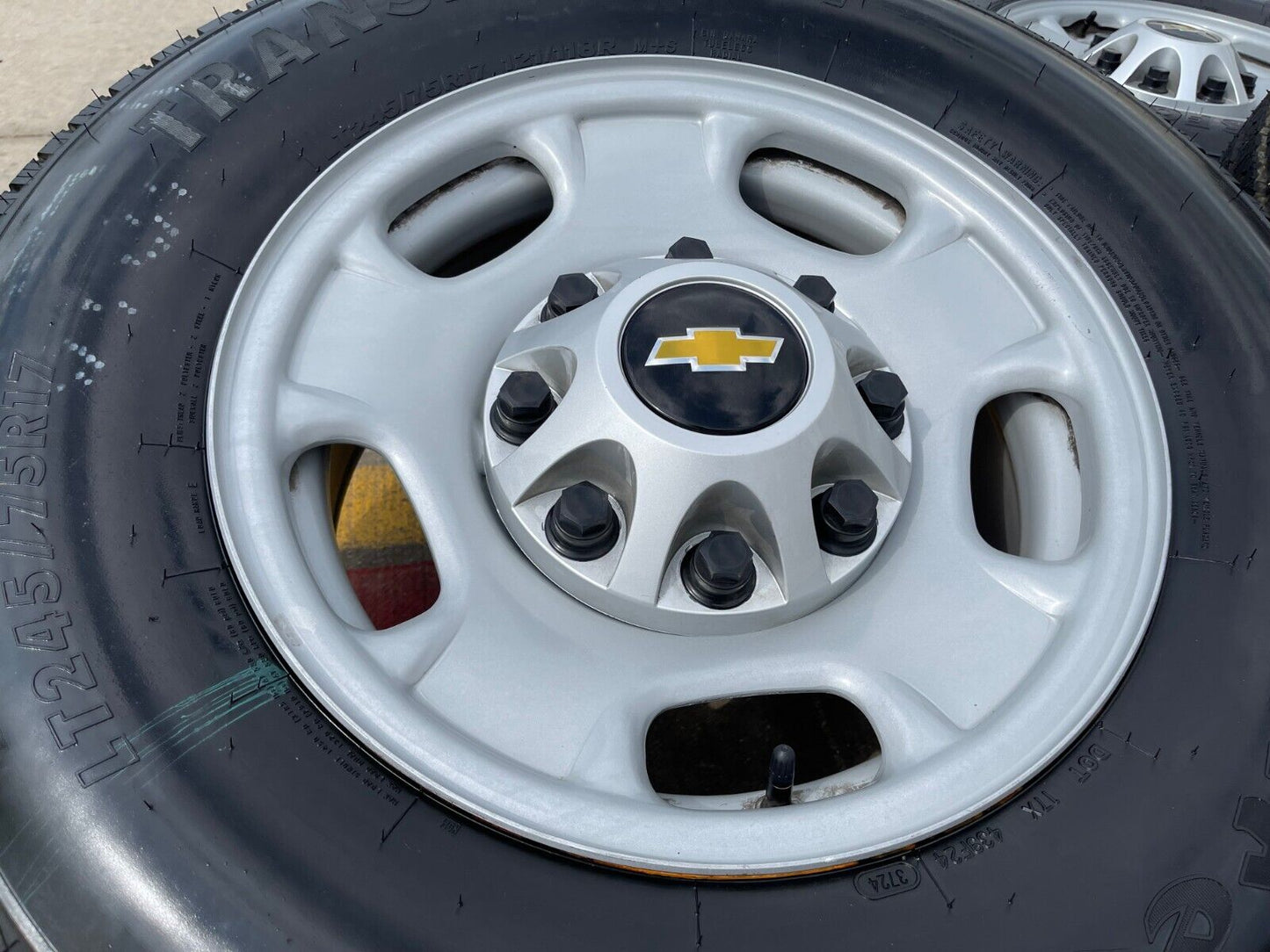 17" Chevy Silverado GMC Sierra 2500 OEM 8095 wheels 2021 2022 2023 2024 2025 NEW
