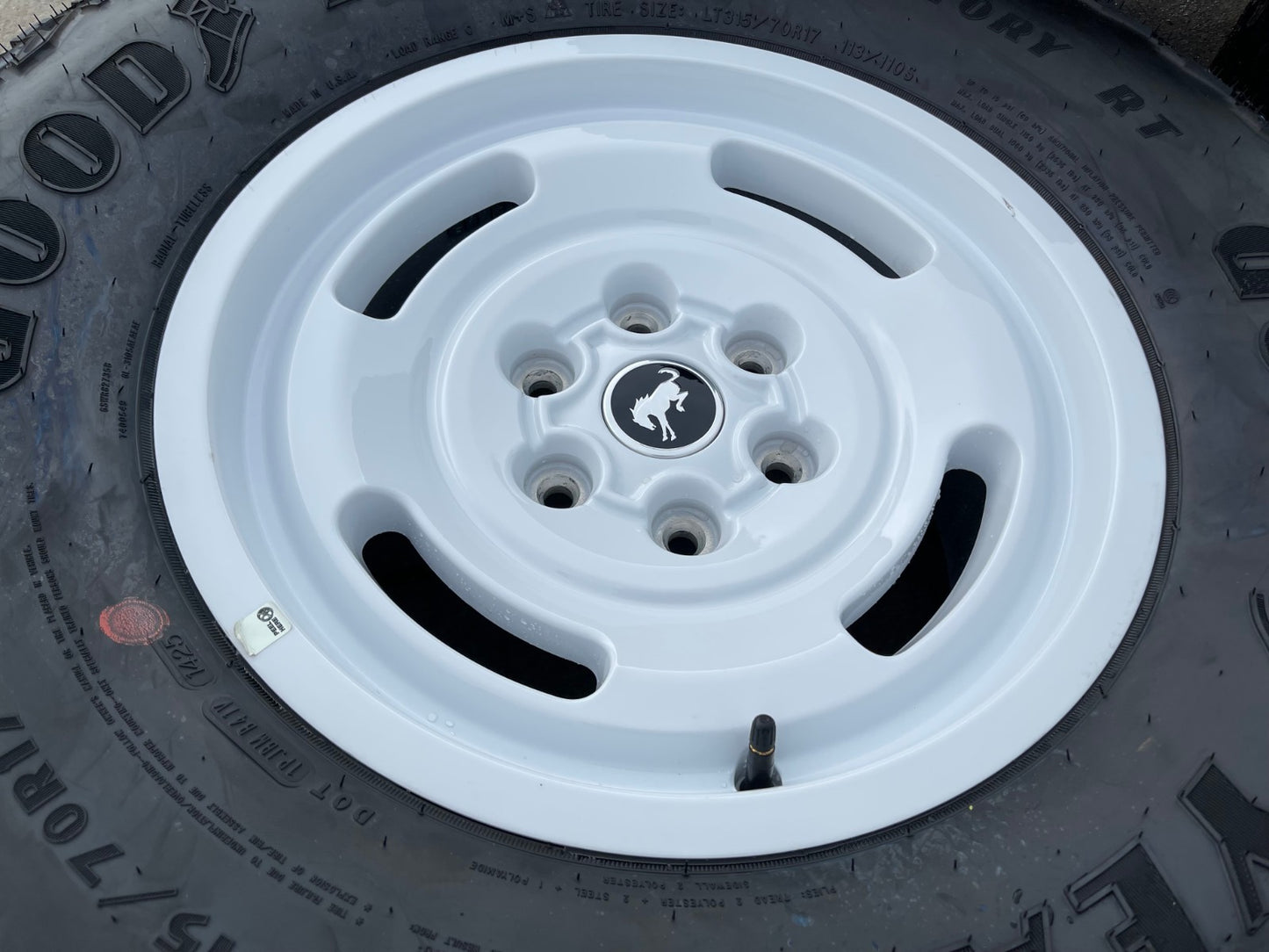 17" Ford Bronco HERITAGE Limited Edition wheels rims white 2025 2026 NEW 35"