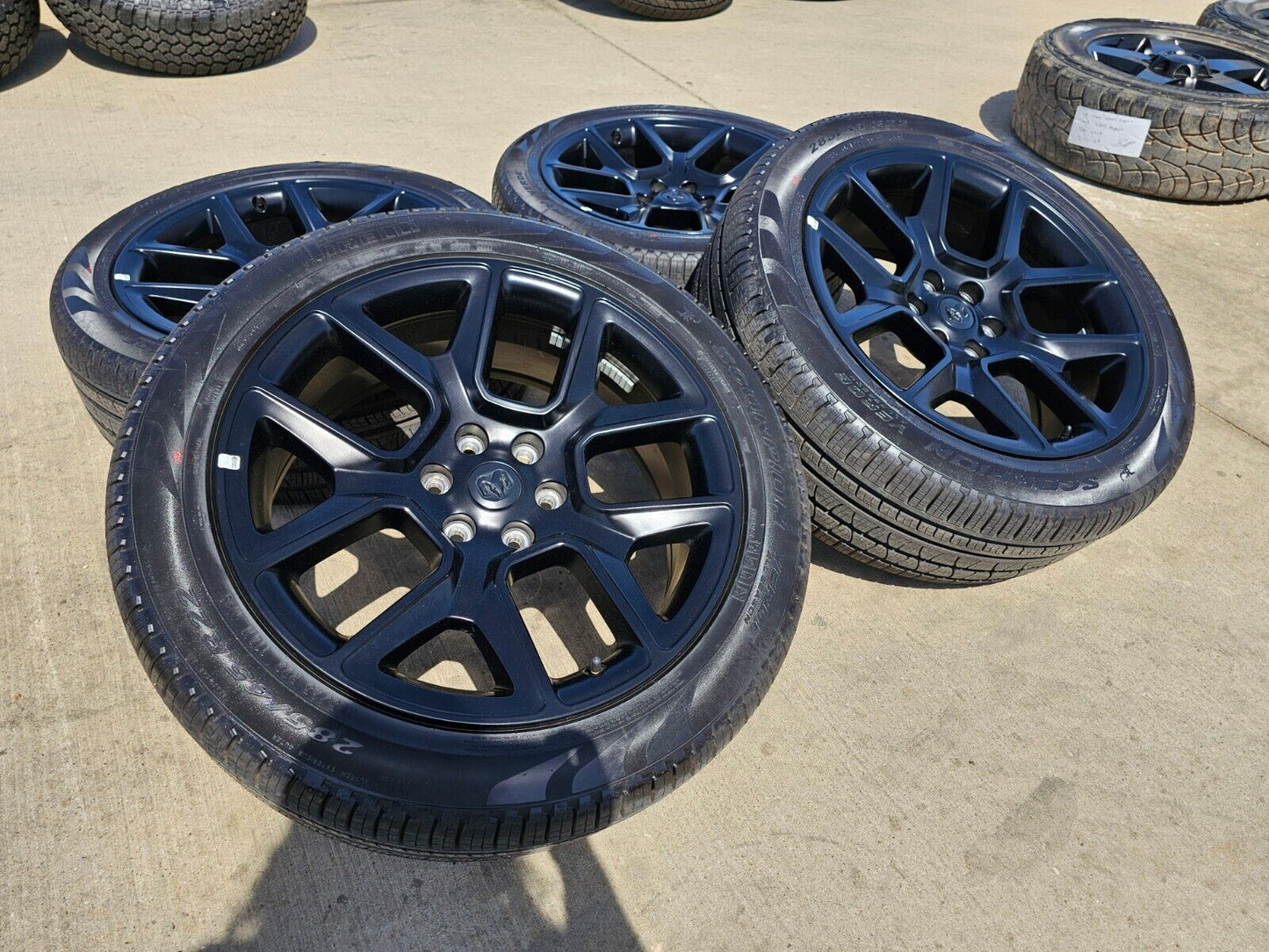 22" Dodge Ram 1500 OEM LIMITED Laramie 2725 2684 wheels rims black 2024 2025 NEW