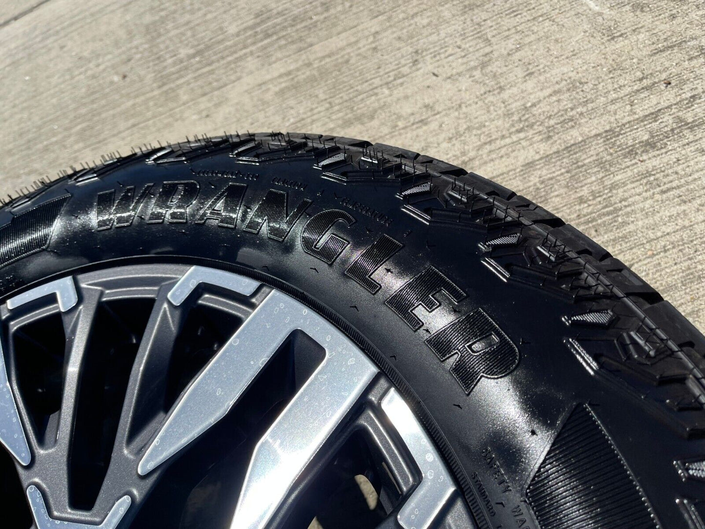 20" Chevy Silverado Z71 Colorado GMC Sierra Canyon OEM wheels rims 2025 2026 NEW