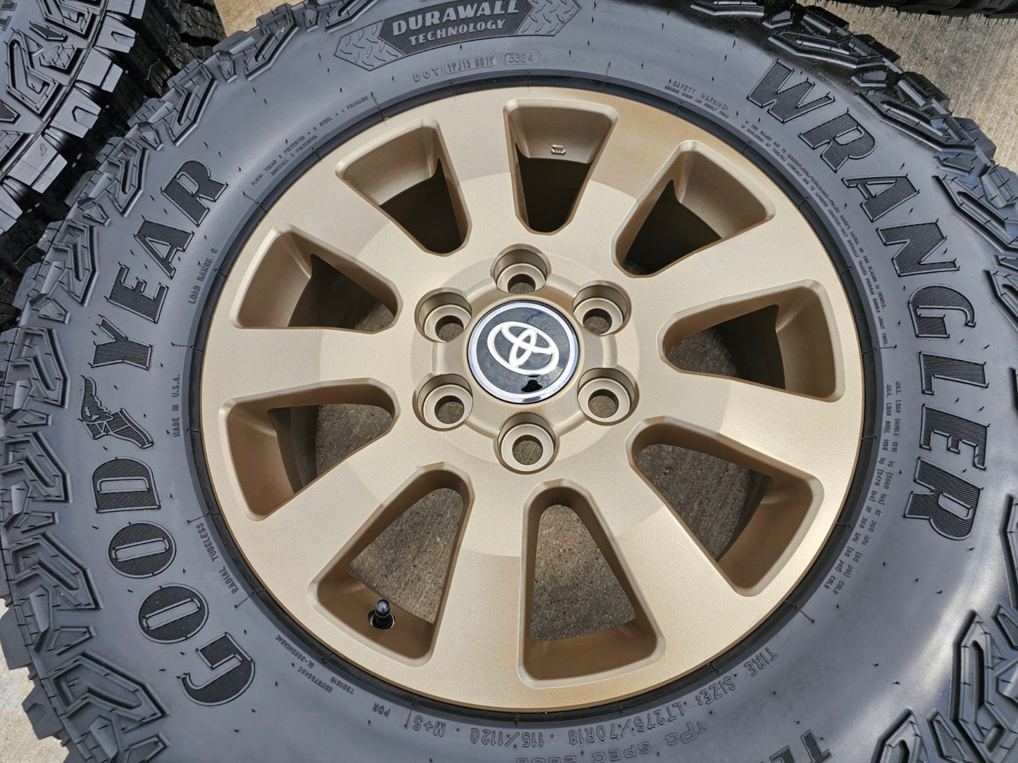 18" Toyota Land Cruiser OEM TRD wheels rims 95952 Tundra Sequoia BRONZE NEW
