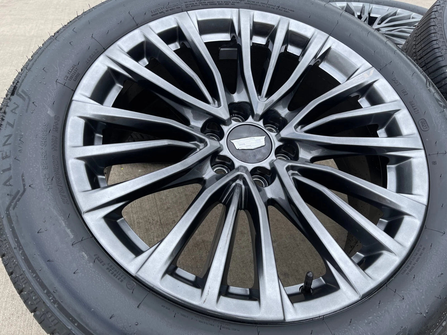 22" Cadillac Escalade V Platinum OEM ORIGINAL 4883 wheels rims 2024 2025 NEW