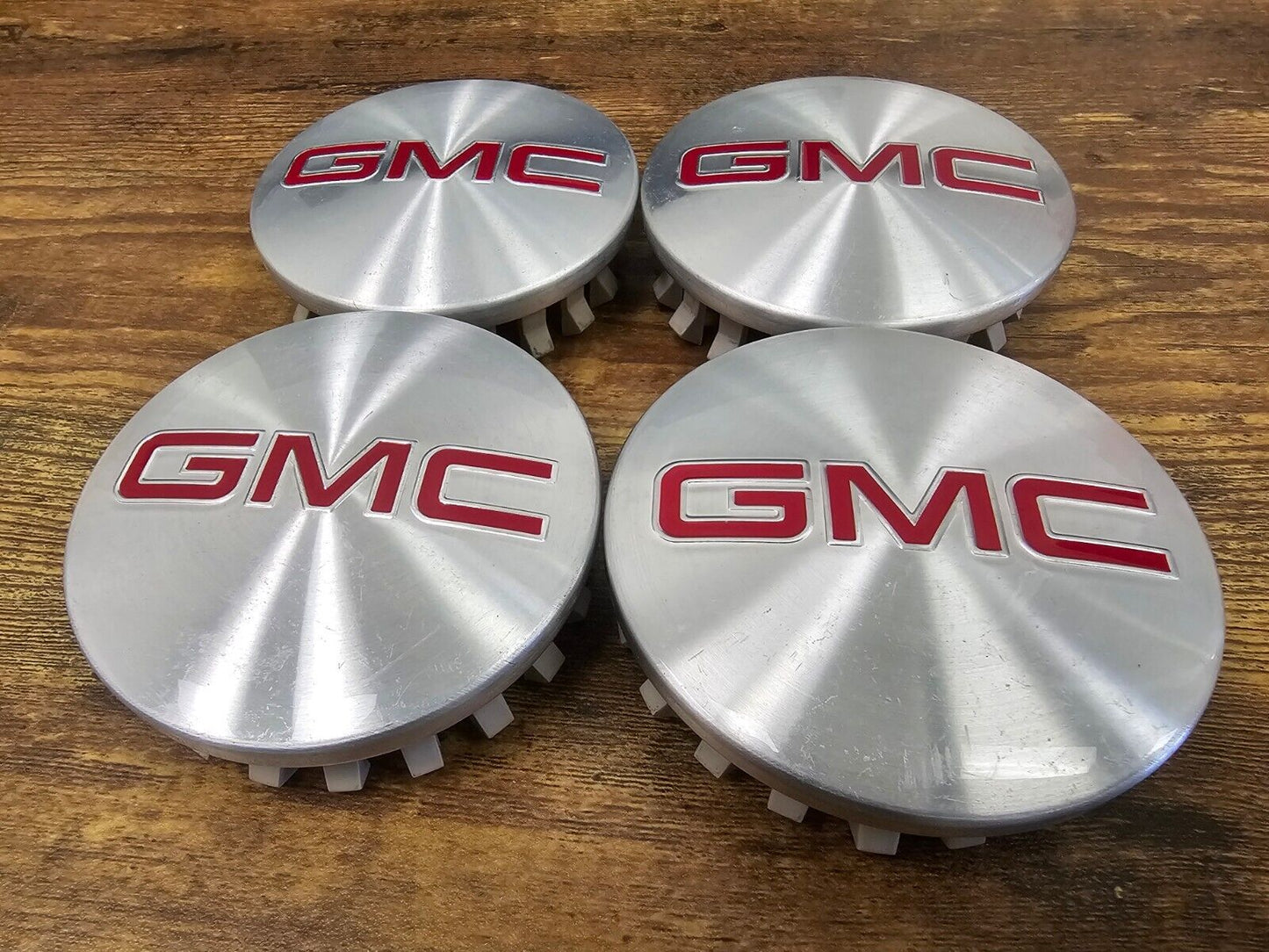 (4) 3.25" GMC Sierra 1500 Yukon XL Suburban OEM center caps C5650 83MM